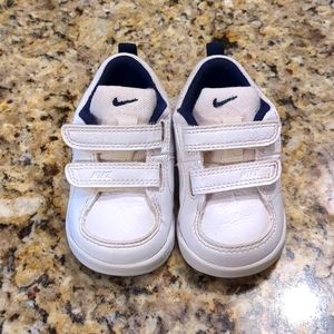 Leather Nike infant sneakers